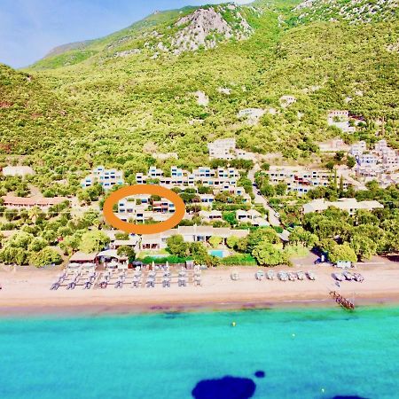Barbati Beach Minivillas With Pool By Dadovillas Bagian luar foto