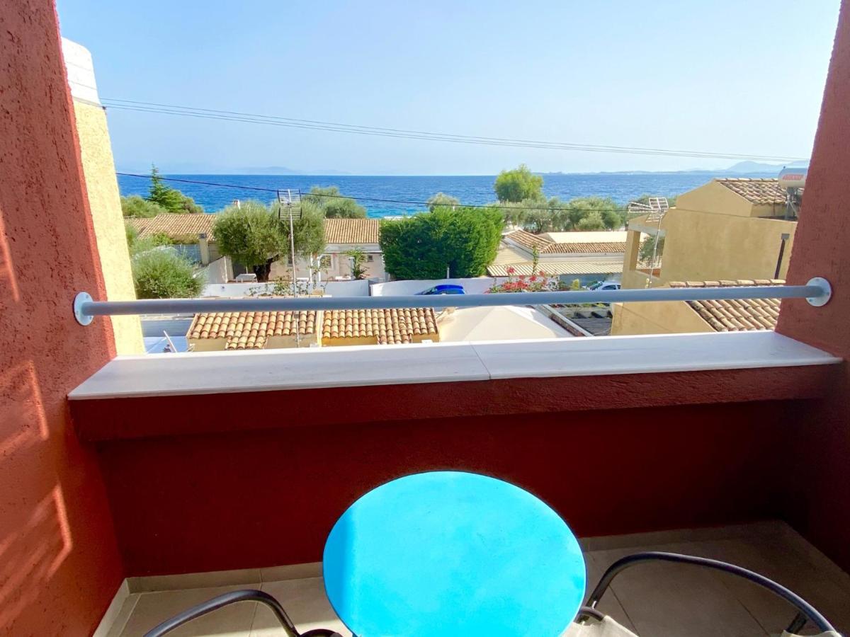 Barbati Beach Minivillas With Pool By Dadovillas Bagian luar foto