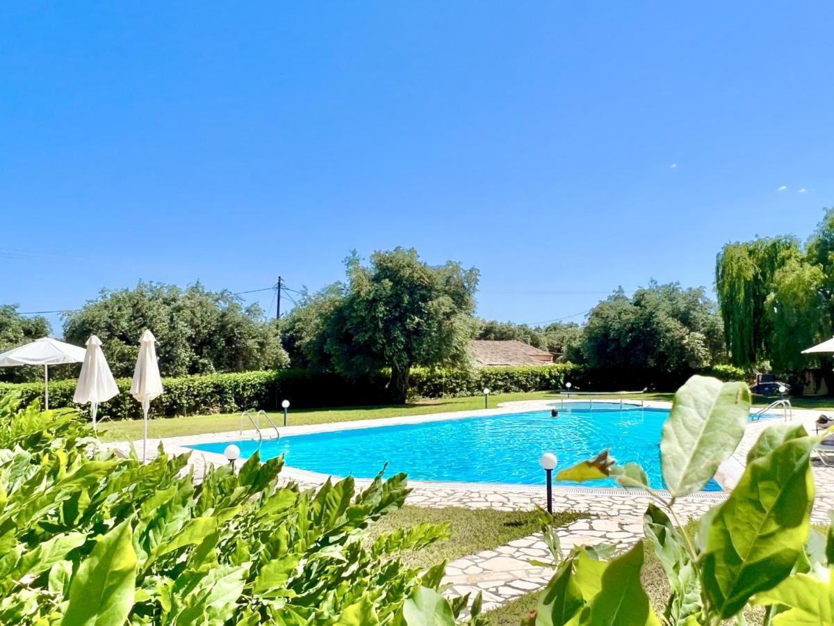 Barbati Beach Minivillas With Pool By Dadovillas Bagian luar foto