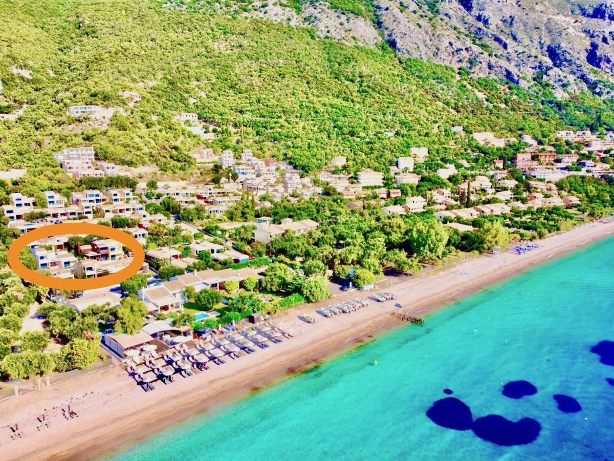 Barbati Beach Minivillas With Pool By Dadovillas Bagian luar foto