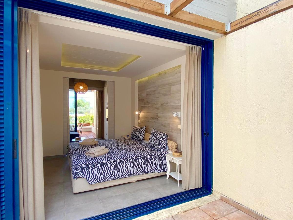Barbati Beach Minivillas With Pool By Dadovillas Bagian luar foto