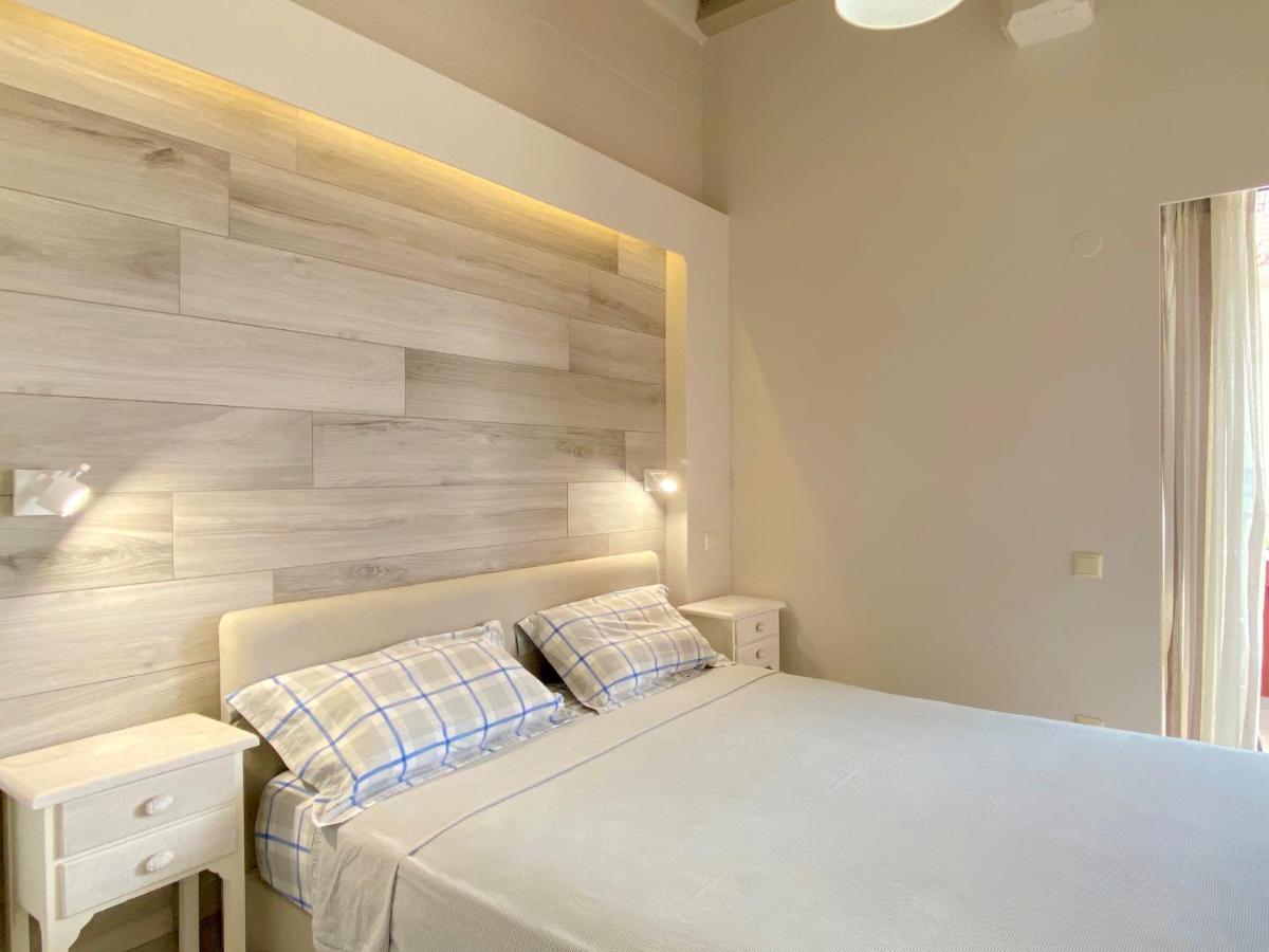 Barbati Beach Minivillas With Pool By Dadovillas Bagian luar foto