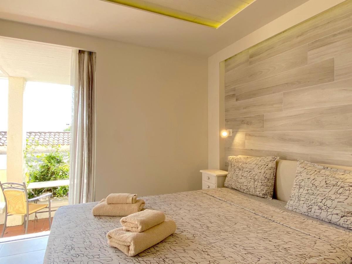 Barbati Beach Minivillas With Pool By Dadovillas Bagian luar foto