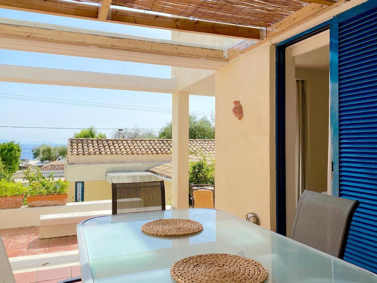 Barbati Beach Minivillas With Pool By Dadovillas Bagian luar foto